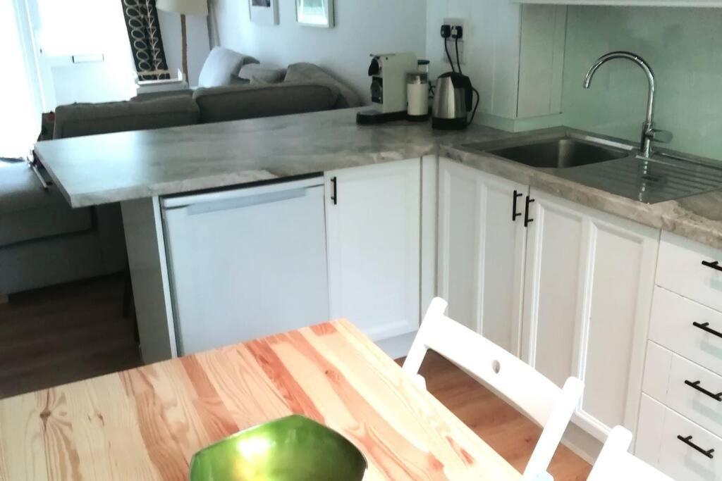 Cornwall Family Friendly Villa With Free Use Of Pool, Soft Play, Mini Golf, Tennis, Gym, Fitness Classes, Sauna And Ice Baths Newquay (Cornwall) Exterior photo